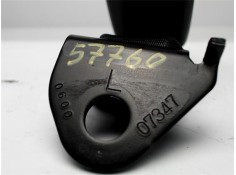 Recambio de anclaje cinturon trasero izquierdo para toyota yaris (ksp9/scp9/nlp9) 1.4 d-4d referencia OEM IAM 733900D050C0  