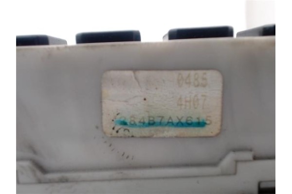 Recambio de caja fusibles/rele para nissan micra (k12e) 1.2 16v referencia OEM IAM 24311AX600  