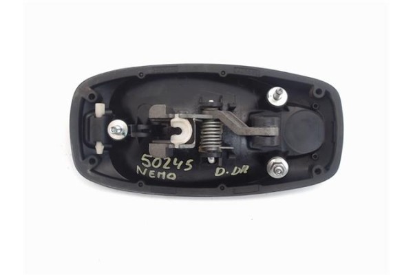 Recambio de maneta exterior delantero derecha para fiat qubo (300) 1.3 active referencia OEM IAM 735545496 350105021800 16083027