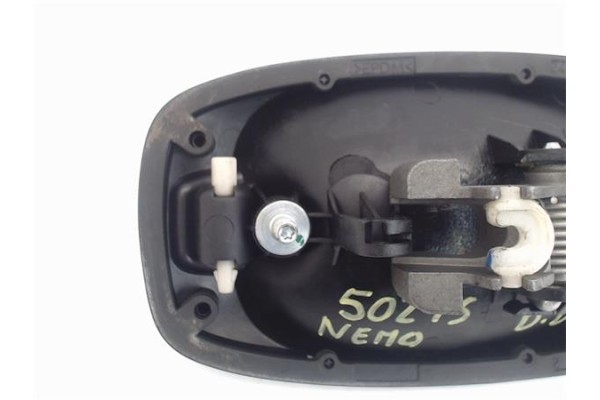 Recambio de maneta exterior delantero derecha para fiat qubo (300) 1.3 active referencia OEM IAM 735545496 350105021800 16083027