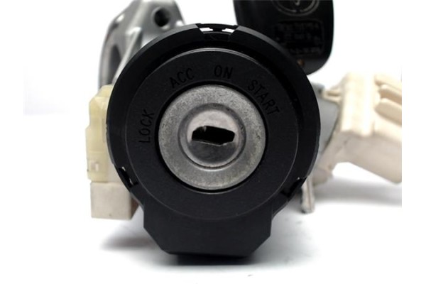 Recambio de clausor para toyota yaris (ksp9/scp9/nlp9) 1.4 d-4d referencia OEM IAM N0502241  