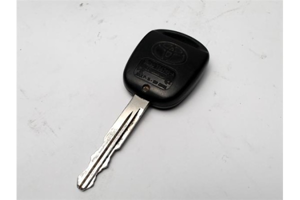 Recambio de clausor para toyota yaris (ksp9/scp9/nlp9) 1.4 d-4d referencia OEM IAM N0502241  