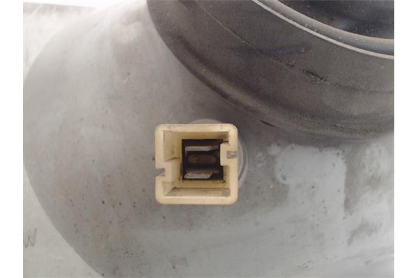 Recambio de faro delantero dcho para seat ibiza 1.5 sxi referencia OEM IAM 67620081 XO39739900 