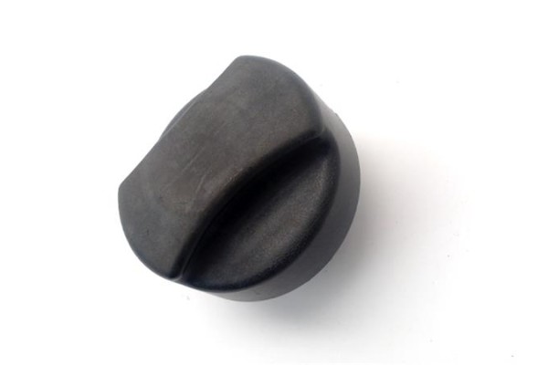 Recambio de tapon combustible para opel corsa c 1.7 cdti referencia OEM IAM 13140958  