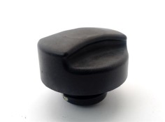 Recambio de tapon combustible para opel corsa c 1.7 cdti referencia OEM IAM 13140958  