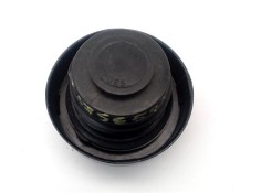 Recambio de tapon combustible para opel corsa c 1.7 cdti referencia OEM IAM 13140958  