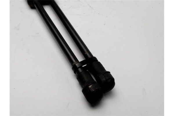 Recambio de amortiguador porton para alfa romeo 145 1.6 t.spark referencia OEM IAM 60567794  