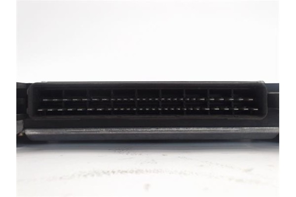 Recambio de centralita para citroen saxo 1.6 vtl referencia OEM IAM 9632693880/26FM0652 000307 