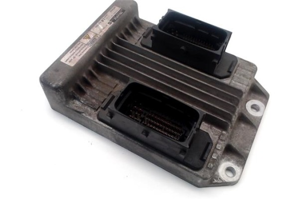 Recambio de centralita para opel corsa c 1.7 cdti referencia OEM IAM 97364132 8973000975 