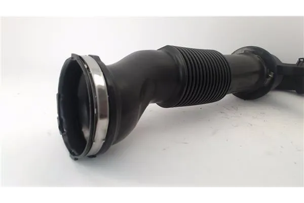 Recambio de tubo salida compresor para jaguar f-pace 2.0 r-sport awd referencia OEM IAM GX739C623CA 0115163A 