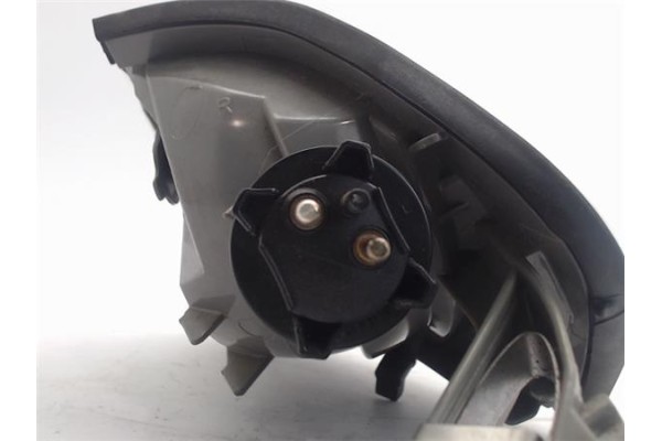 Recambio de intermitente delantero dcho para mercedes-benz clase c (bm 202) berlina referencia OEM IAM 2028260843 1305232924 202