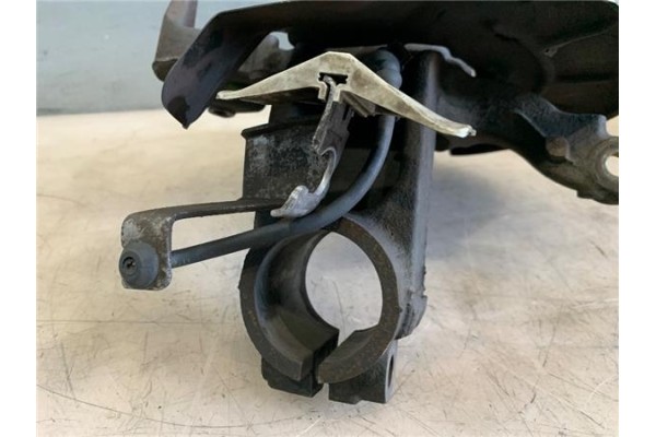 Recambio de mangueta delantero derecha para volkswagen polo iv (9n3) 1.4 advance referencia OEM IAM 6Q0407256AC  