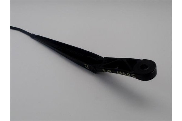 Recambio de brazo limpiaparabrisas delantero derecho para audi a3 (8p1) 2.0 fsi ambiente referencia OEM IAM 8P1955410A  
