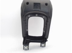 Recambio de embellecedor consola central para volvo v50 familiar 2.0 d referencia OEM IAM 30782569  