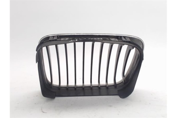 Recambio de rejilla capo para bmw serie 3 berlina (e46) referencia OEM IAM   