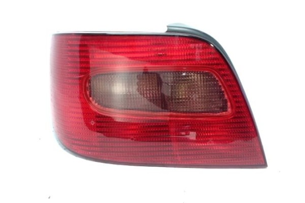 Recambio de piloto trasero izquierdo para citroen xsara berlina referencia OEM IAM   