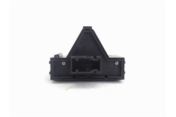 Recambio de interruptor luces emergencia para opel corsa d 1.3 cdti referencia OEM IAM 13189529  