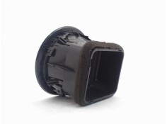 Recambio de rejilla entrada de aire para opel corsa d 1.3 cdti referencia OEM IAM 13203702  