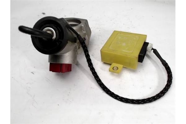 Recambio de llave para fiat ducato furgón (230l) 1.9 td referencia OEM IAM 718213000 230A3000 