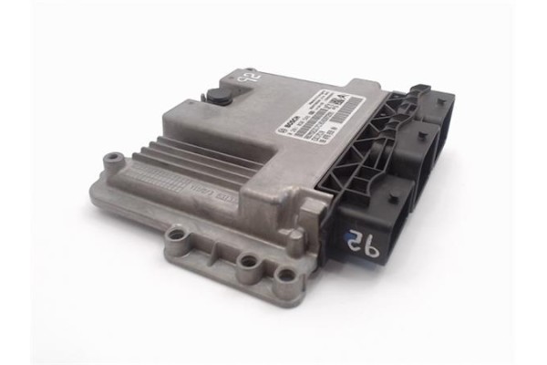 Recambio de centralita para peugeot 208 referencia OEM IAM 9807885980/1039S66021 0281030546/EDC17C10 