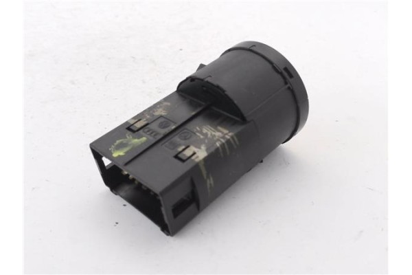 Recambio de mando de luces para volkswagen golf iv berlina (1j1) 1.9 sdi referencia OEM IAM 8L0953513G01C 1C0941531A 