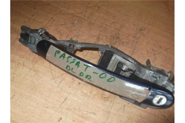Recambio de maneta exterior delantero derecha para volkswagen passat berlina (3b2)(1996) 2.5 v6 tdi highline [2,5 ltr. - 110 kw 