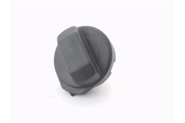 Recambio de tapon combustible para volkswagen golf iv berlina (1j1) 1.9 sdi referencia OEM IAM 1J0201550AC01C 1J0201553C 