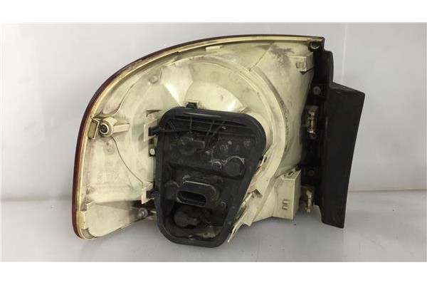 Recambio de piloto trasero derecho para volkswagen touareg (7la) 5.0 tdi v10 referencia OEM IAM 7L6945096K  7L6945096P , AUDI
