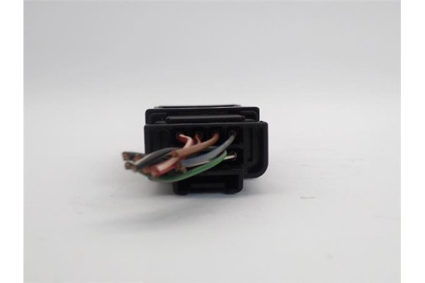 Recambio de interruptor luces emergencia para seat ibiza (6k1) referencia OEM IAM 6K0953235B  