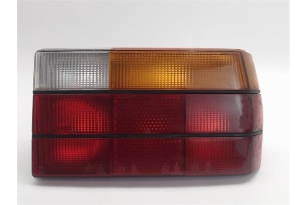 Recambio de piloto trasero derecho para seat malaga referencia OEM IAM  1868D 