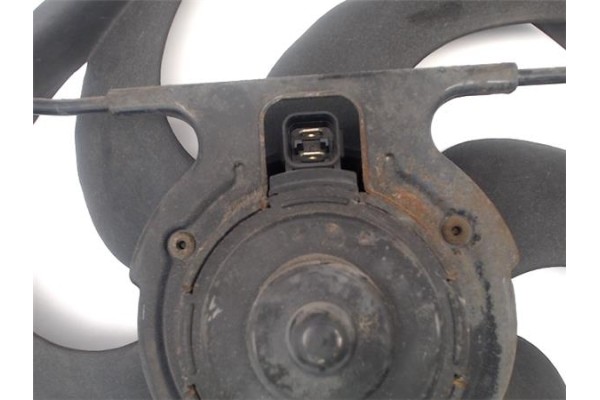 Recambio de electroventilador para citroen zx 1.4 i referencia OEM IAM 125330  