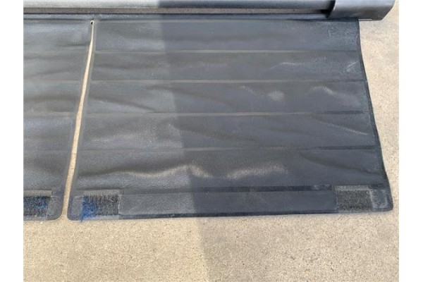 Recambio de bandeja trasero para mitsubishi space star (dg0) referencia OEM IAM MR773386  