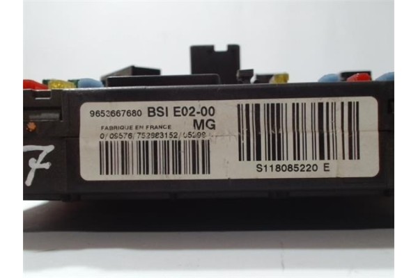 Recambio de centralita para citroen xsara picasso 1.6 16v x referencia OEM IAM 9653667680 S118085220 