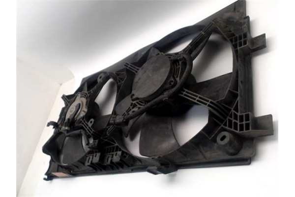 Recambio de electroventilador para mitsubishi outlander (cw0) 2.0 di-d intense referencia OEM IAM 1355A140 1355A103 