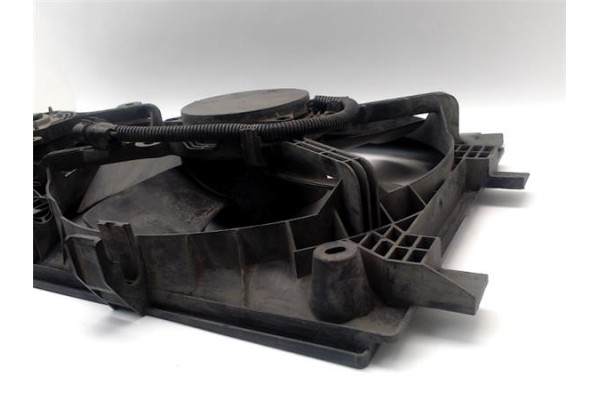 Recambio de electroventilador para mitsubishi outlander (cw0) 2.0 di-d intense referencia OEM IAM 1355A140 1355A103 