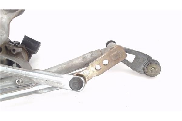 Recambio de motor limpiaparabrisas delantero para renault megane ii (bm0/1_, cm0/1_) 1.4 16v (bm0b, cm0b) referencia OEM IAM 820