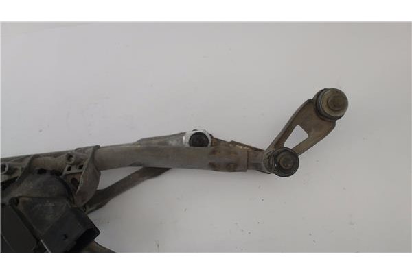 Recambio de motor limpiaparabrisas delantero para renault megane ii (bm0/1_, cm0/1_) 1.4 16v (bm0b, cm0b) referencia OEM IAM 820