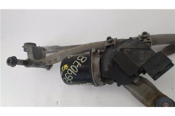 Recambio de motor limpiaparabrisas delantero para renault megane ii (bm0/1_, cm0/1_) 1.4 16v (bm0b, cm0b) referencia OEM IAM 820