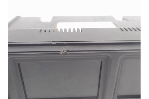 Recambio de mandos climatizador para audi a3 (8l) referencia OEM IAM (8L0820043D) (5HB007608-04) 