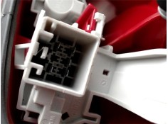 Recambio de piloto trasero izquierdo para ford fiesta vi 1.4 referencia OEM IAM 8A6113405A  