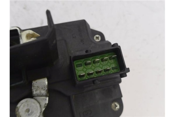 Recambio de cierre electromagnetico delantero izquierdo para opel vectra b berlina 1.8 i 16v referencia OEM IAM 24414110  