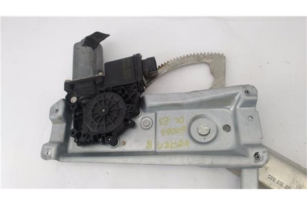Recambio de mecanismo elevalunas delantero izquierdo para opel vectra b berlina 1.8 i 16v referencia OEM IAM 1207126  