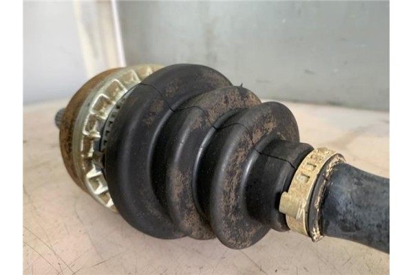 Recambio de palier delantero derecho para opel vectra b berlina 1.8 i 16v referencia OEM IAM 374306  