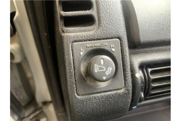 Recambio de mando retrovisor electrico para land rover freelander (ln) 2.0 hse familiar referencia OEM IAM YUH100270LNF YUH10027
