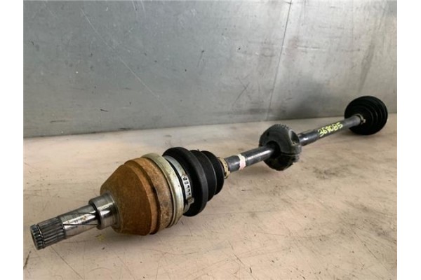 Recambio de palier delantero derecho para opel vectra b berlina 1.8 i 16v referencia OEM IAM 374306  