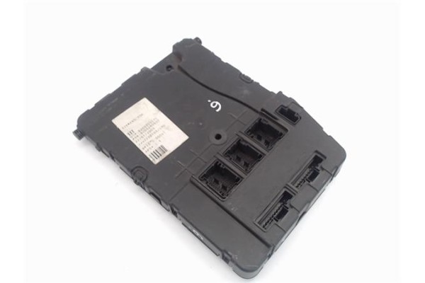 Recambio de centralita para renault megane ii berlina 5p 1.9 confort expression referencia OEM IAM (8200305575) (S118400200I) 
