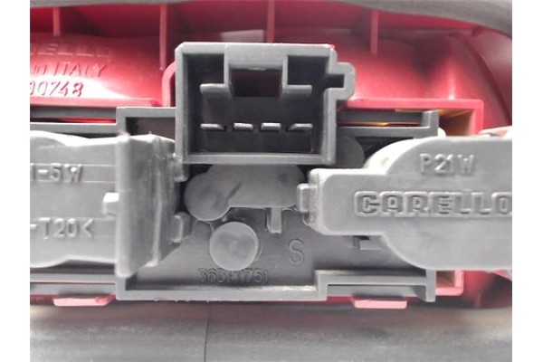 Recambio de piloto trasero izquierdo para alfa romeo 145 1.6 t.spark referencia OEM IAM 36390748  