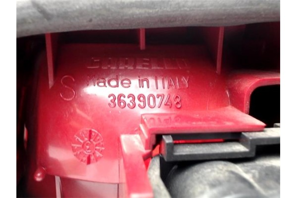 Recambio de piloto trasero izquierdo para alfa romeo 145 1.6 t.spark referencia OEM IAM 36390748  