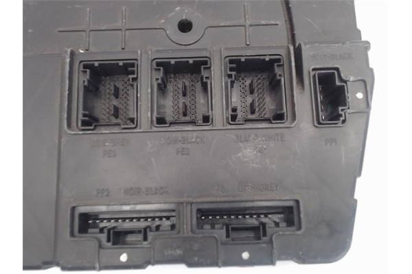 Recambio de centralita para renault scenic ii (jm) 1.9 emotion referencia OEM IAM (8200306434) (S118400220C) 
