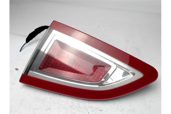 Recambio de piloto porton trasero derecho para renault scenic iii (jz) 1.5 emotion referencia OEM IAM 265500018R Recambio de piloto porton trasero derecho para renault scenic iii (jz) 1.5 emotion referencia OEM IAM 265500018R